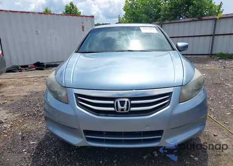 2012 Honda Accord 2.4 Ex-L z USA, uszkodzony, nr VIN 1HGCP2F83CA132509